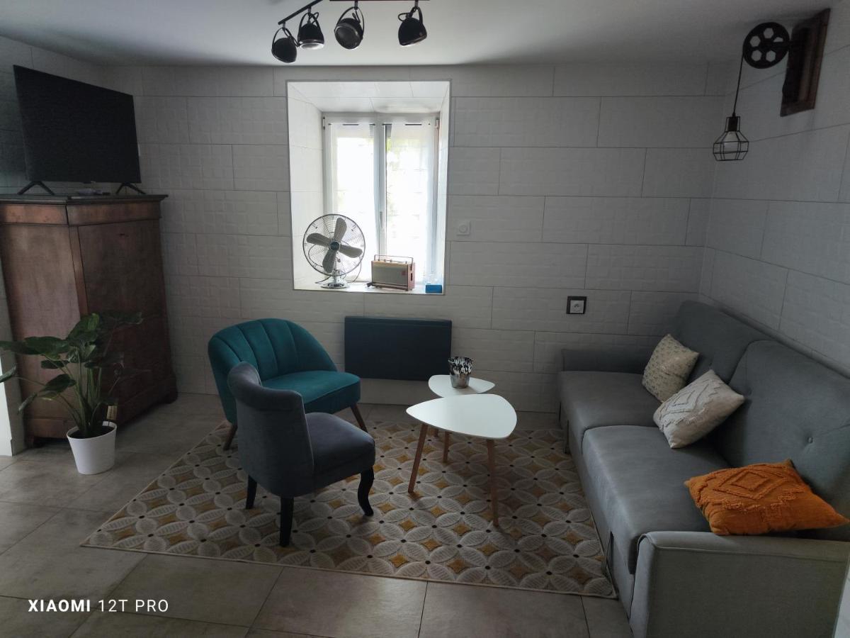 Appartement Renovee Dans Maison Ancienne Amancy 외부 사진